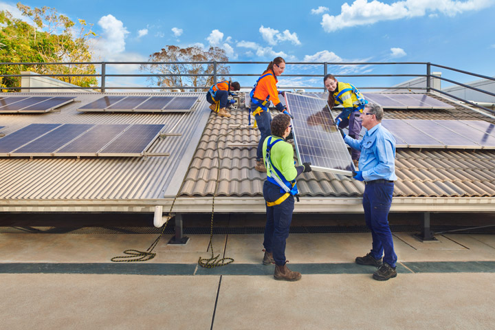 Grid-Connected Solar PV Systems Design Accreditation