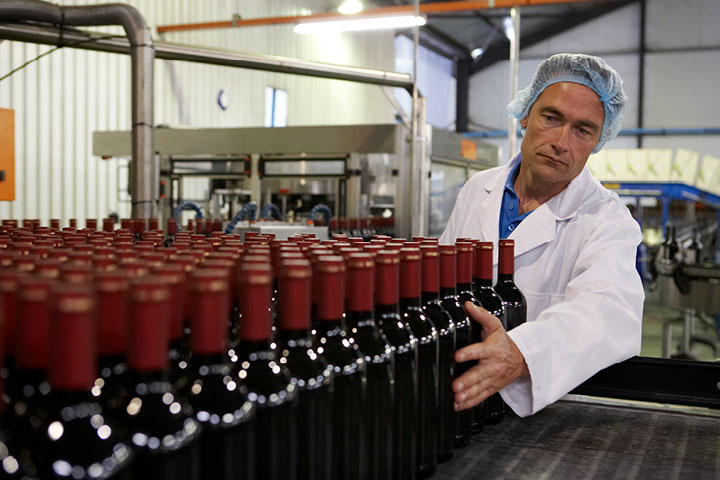 Certificate III in Wine Industry Operations