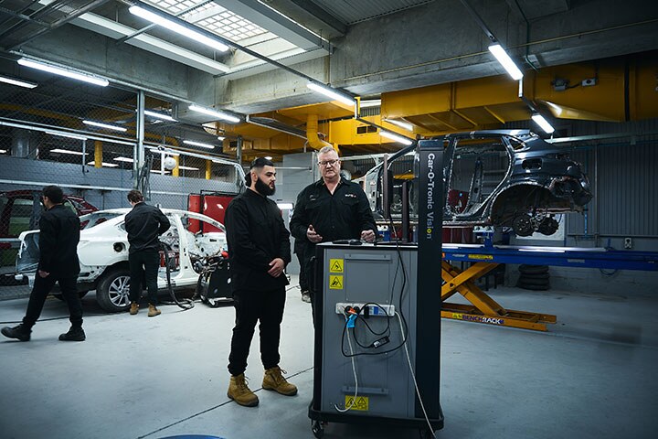 Certificate II in Automotive Body Repair Technology