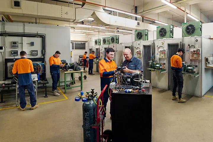 Certificate III in Air Conditioning and Refrigeration