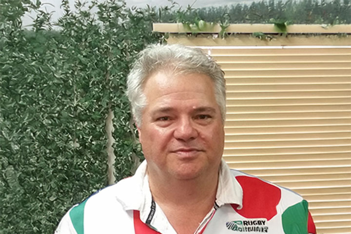 TAFE NSW Engineering teacher Simon Zinader