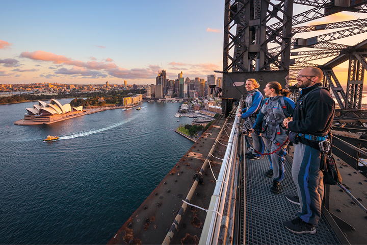 People watching the harbour from Sydney Harbour Bridge